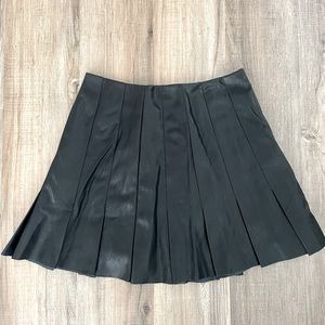 LEATHER PLEATED MINI SKIRT
